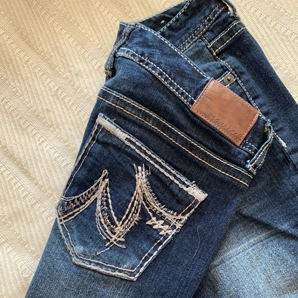 Women’s Maurices jeans - Picture 1 of 3